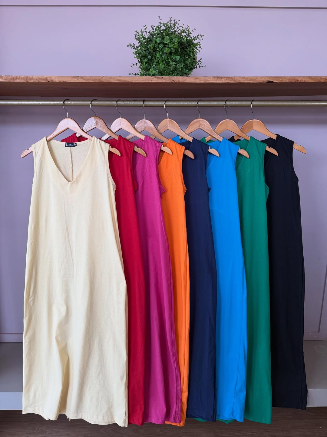 Vestido Celina – Seu novo favorito para o dia a dia (COMPRE 1 LEVE 2) (+BOLSA DE BRINDE)