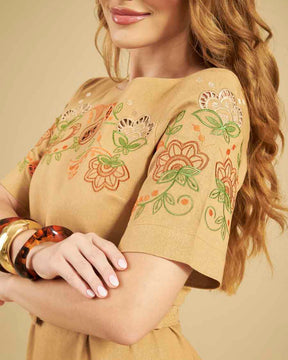 Trio Encantado - Compre 1 e leve 3 vestidos incríveis (+BRINDE ESPECIAL)