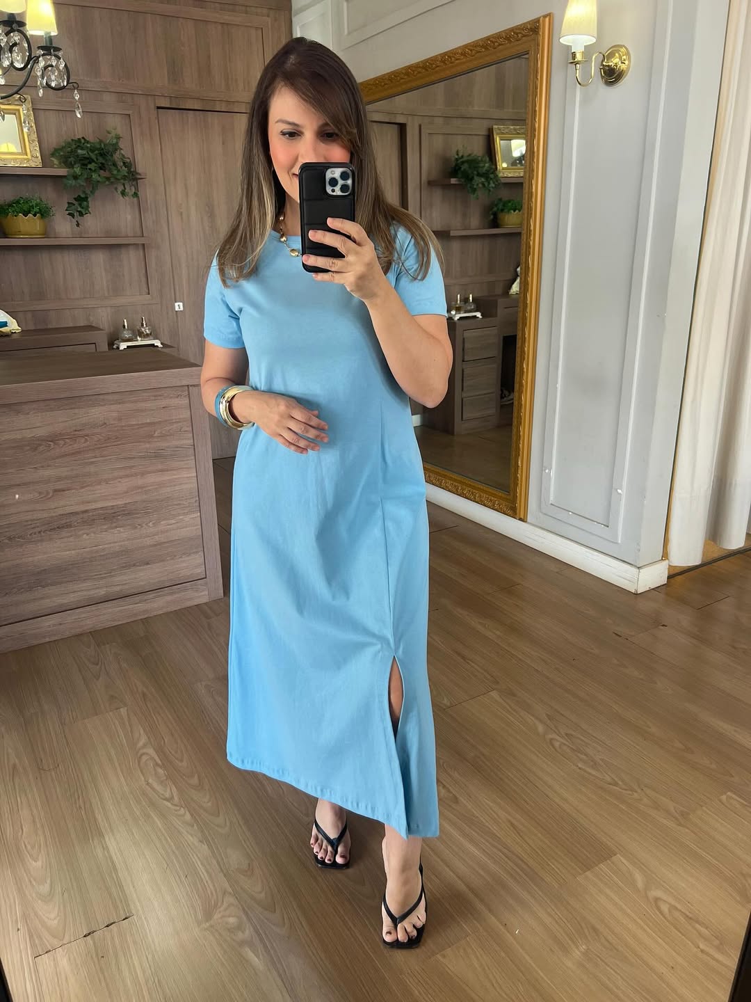 Vestido Fenda – Moderno, Leve e Super Versátil (COMPRE 1 LEVE 2) (+BOLSA DE BRINDE)