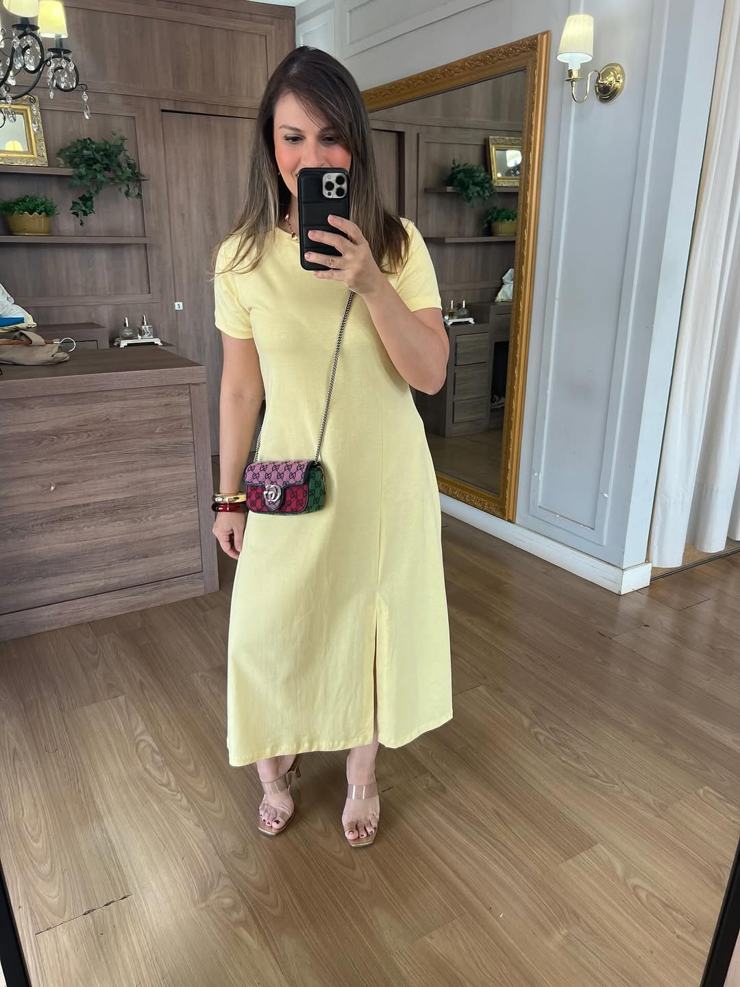 Vestido Fenda – Moderno, Leve e Super Versátil (COMPRE 1 LEVE 2) (+BOLSA DE BRINDE)